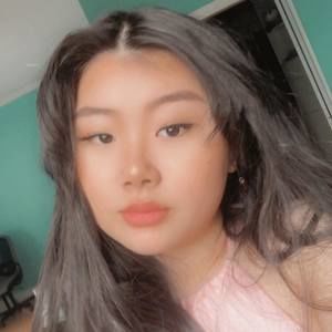 Meet your Posher, Esther